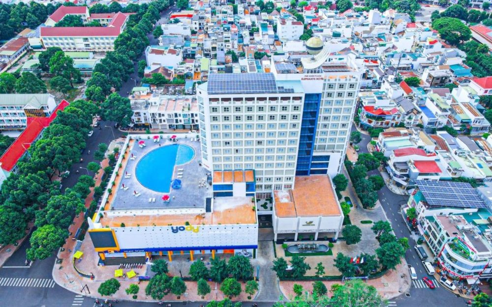 Khách sạn Elephants