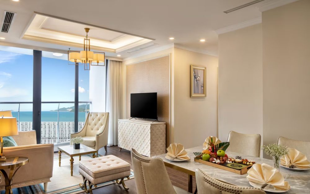 Melia Vinpearl Nha Trang Empire - Suite 2 PN phòng khách