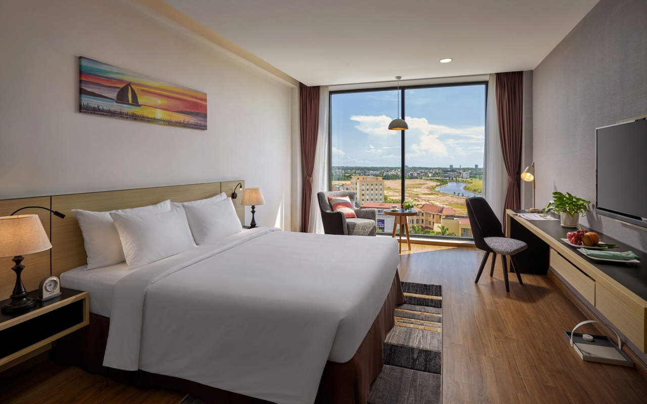 SAM Quảng Bình Hotel - Deluxe King SAM Quảng Bình Hotel - Deluxe King